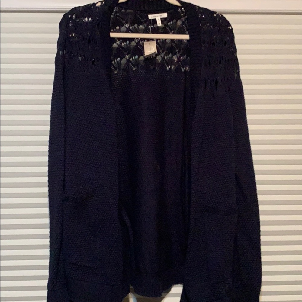 Maurices navy cardigan with pockets!